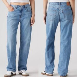 Levi’s Low Pro Straight Jeans Light Wash Classic Blue Denim Size 24 (US 00)